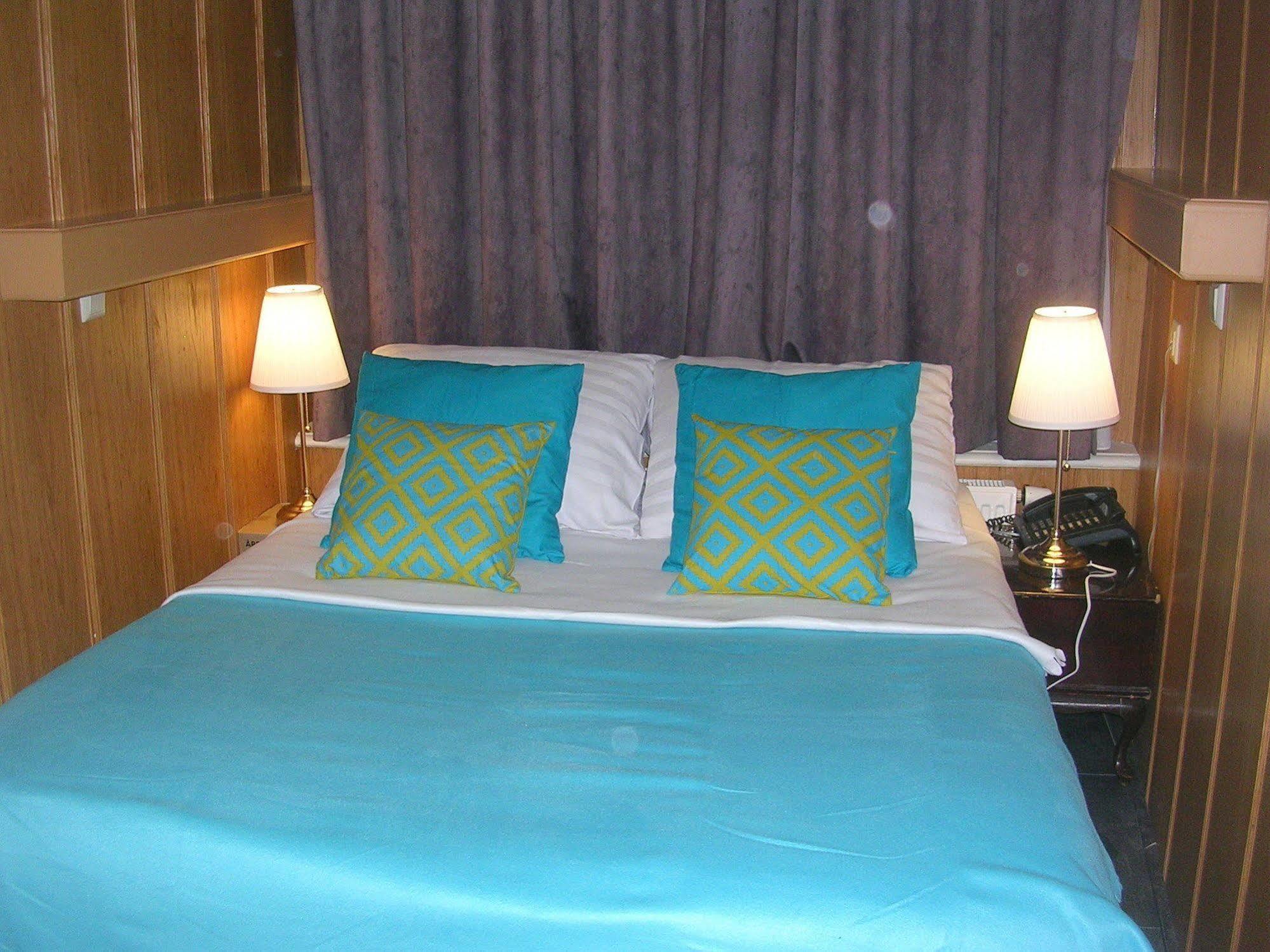 Hotel Sharm Амстердам Экстерьер фото